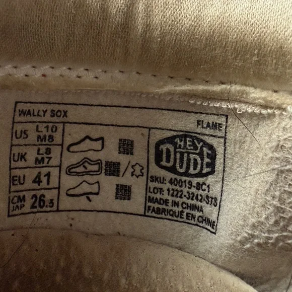 Hey Dude Men’s Wally Sox  in Bright Red (Flame) - Picture 7 of 7